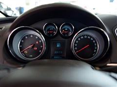 ͨÄe,,2015 2.0L I(lng)ȕr(sh),пطP(sh)ĈDƬ