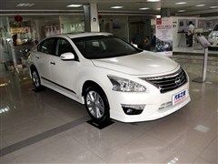 2015 2.0L XL-SportyW\(yn)(dng)
