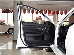 2015 2.0L XL-SportyW\(yn)(dng)