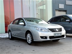 Z,,2011 2.0L A,܇^ĈDƬ