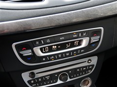 2011 2.0L r(sh)а