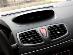 2011 2.0L r(sh)а