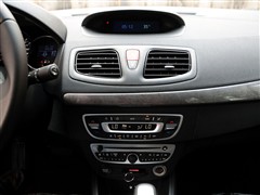 2011 2.0L r(sh)а