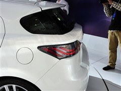 2014 CT200h I(lng)Ȱ ɫ