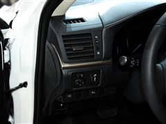 2014 CT200h I(lng)Ȱ ɫ