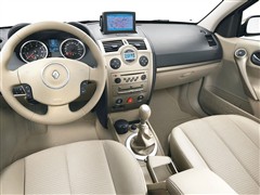 Z,÷,2006 2.0 SEDAN 5MT,пطP(pn)(sh)ĈDƬ
