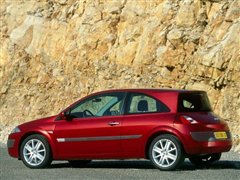 Z,÷,2004 1.6 Coupe,܇^(sh)ĈDƬ