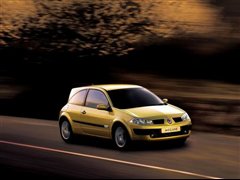 Z,÷,2004 1.6 Coupe,܇^(sh)ĈDƬ