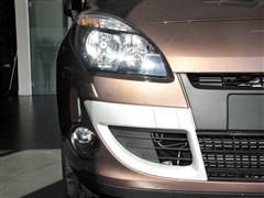 2011 2.0 Lm