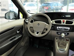 2011 2.0 Lm