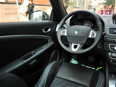 Z,÷,2011 CC 2.0r(sh)Ќ(do),пطP(pn)(sh)ĈDƬ