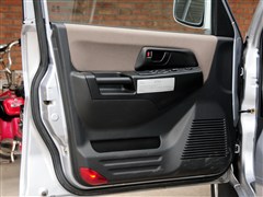 2010 (jng) 2.0L (q)m