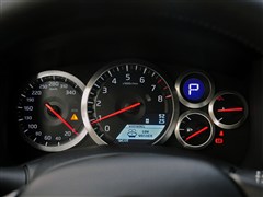 ծa(chn)(M(jn)),ծa(chn)GT-R,2014 3.8T Premium Edition ɫ(ni),пطP(sh)ĈDƬ