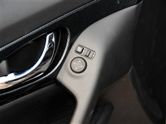 |L(fng)ծa(chn),E,2014 2.5L CVTI(lng)Ȱ 4WD,܇(ch)Ό(sh)ĈDƬ