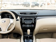 2014 2.0L CVTr(sh)а 2WD