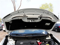 2014 2.0L CVTr(sh)а 2WD