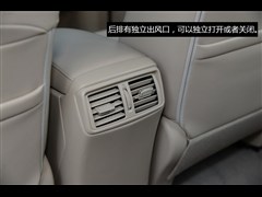 2014 2.0L CVTr(sh)а 2WD